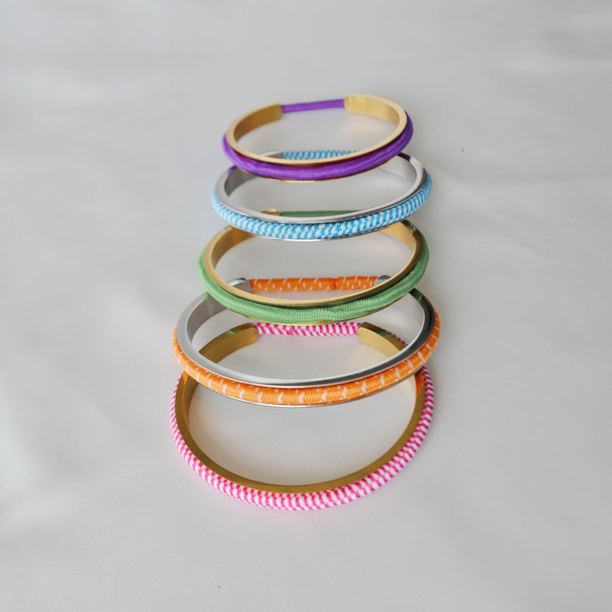 Azzaik Personalized Signature Hair Tie Holder Cuff