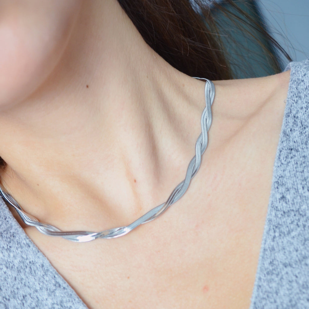 Lotta Necklace