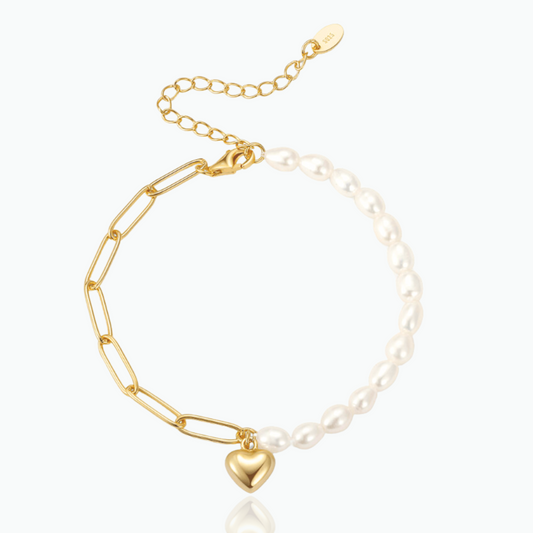 Laura: In Love Heart Pearl Bracelet 18k Gold Plated 925 Sterling Silver