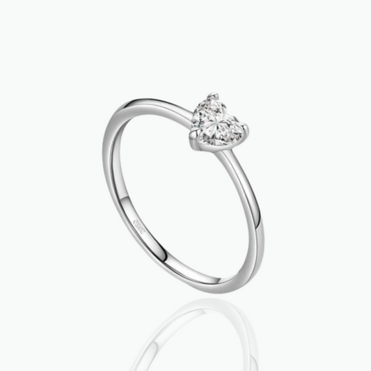 Clara: Heart Stone Ring 925 Sterling Silver