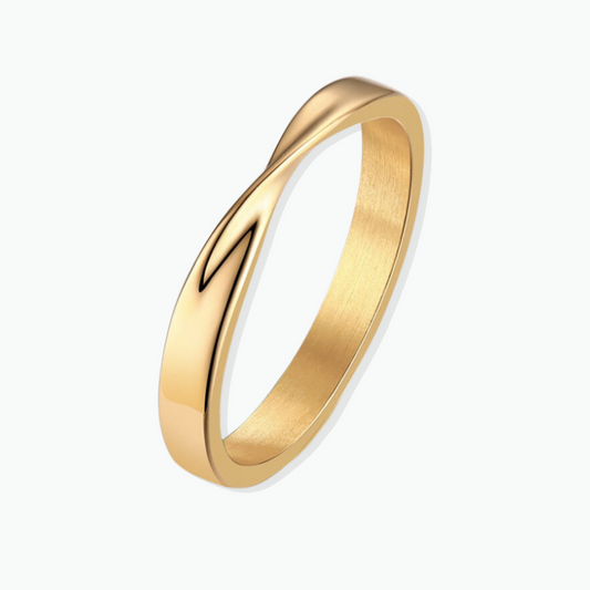 Delilah: Twisted Gold Ring Band 18k Gold Plated Stainless Steel Ring