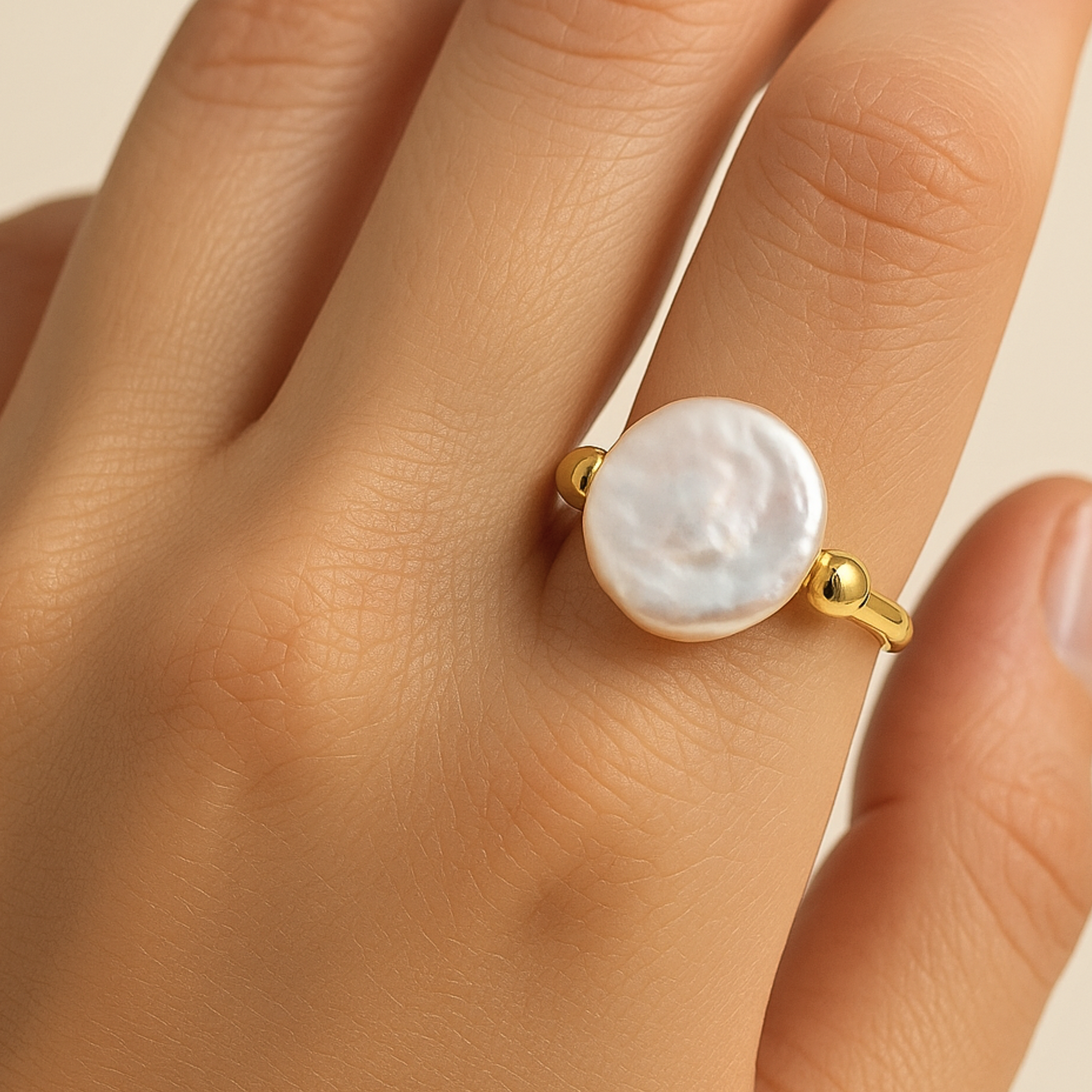 Greta Ring