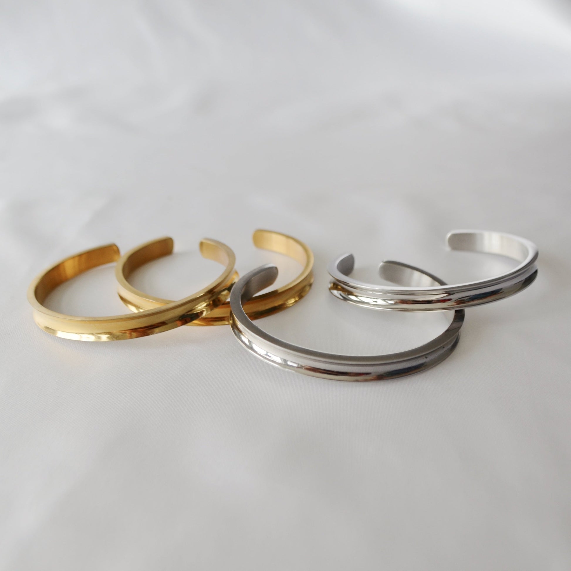 Azzaik Signature Hair Tie Holder Cuff rose gold