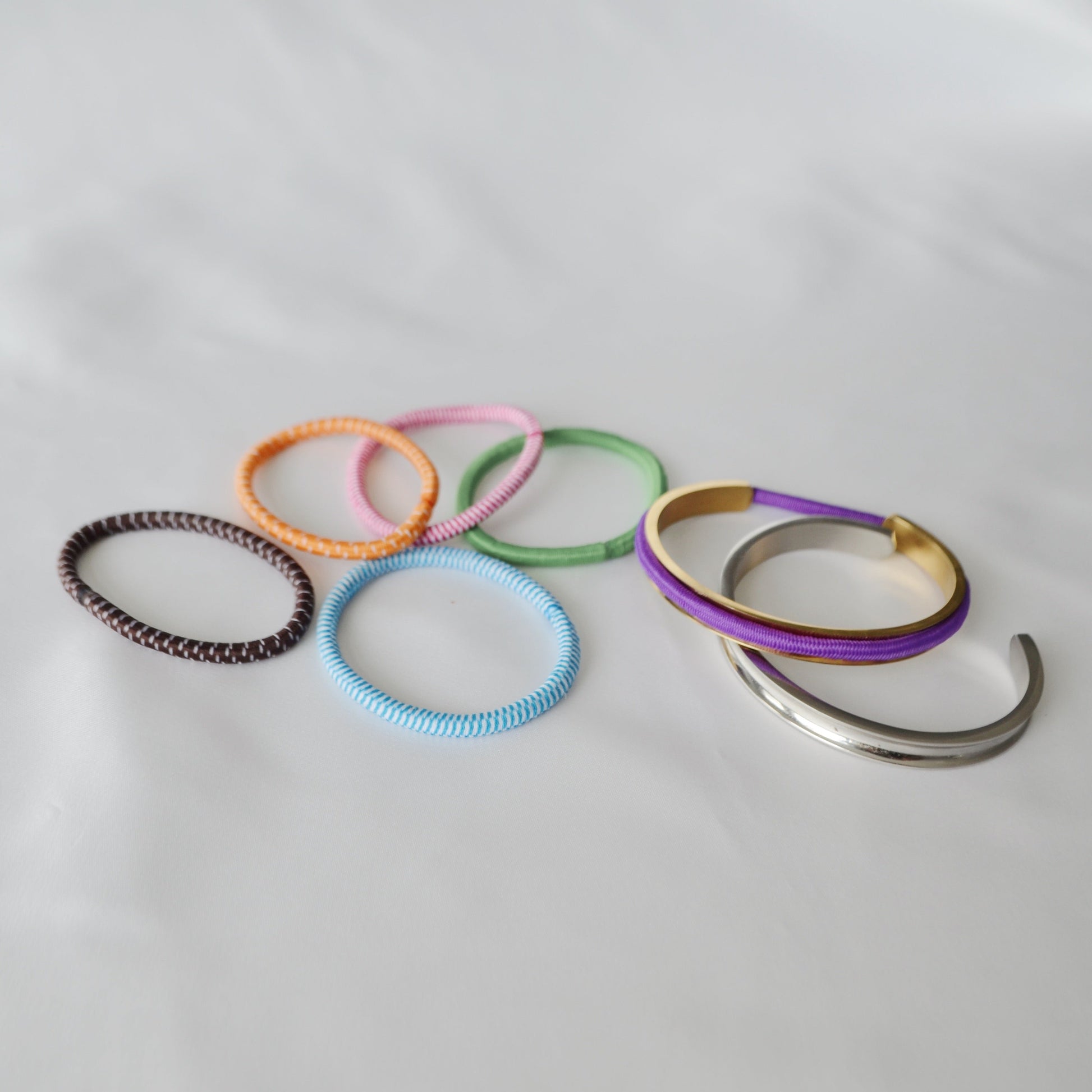 Azzaik Signature Hair Tie Holder Cuff rose gold