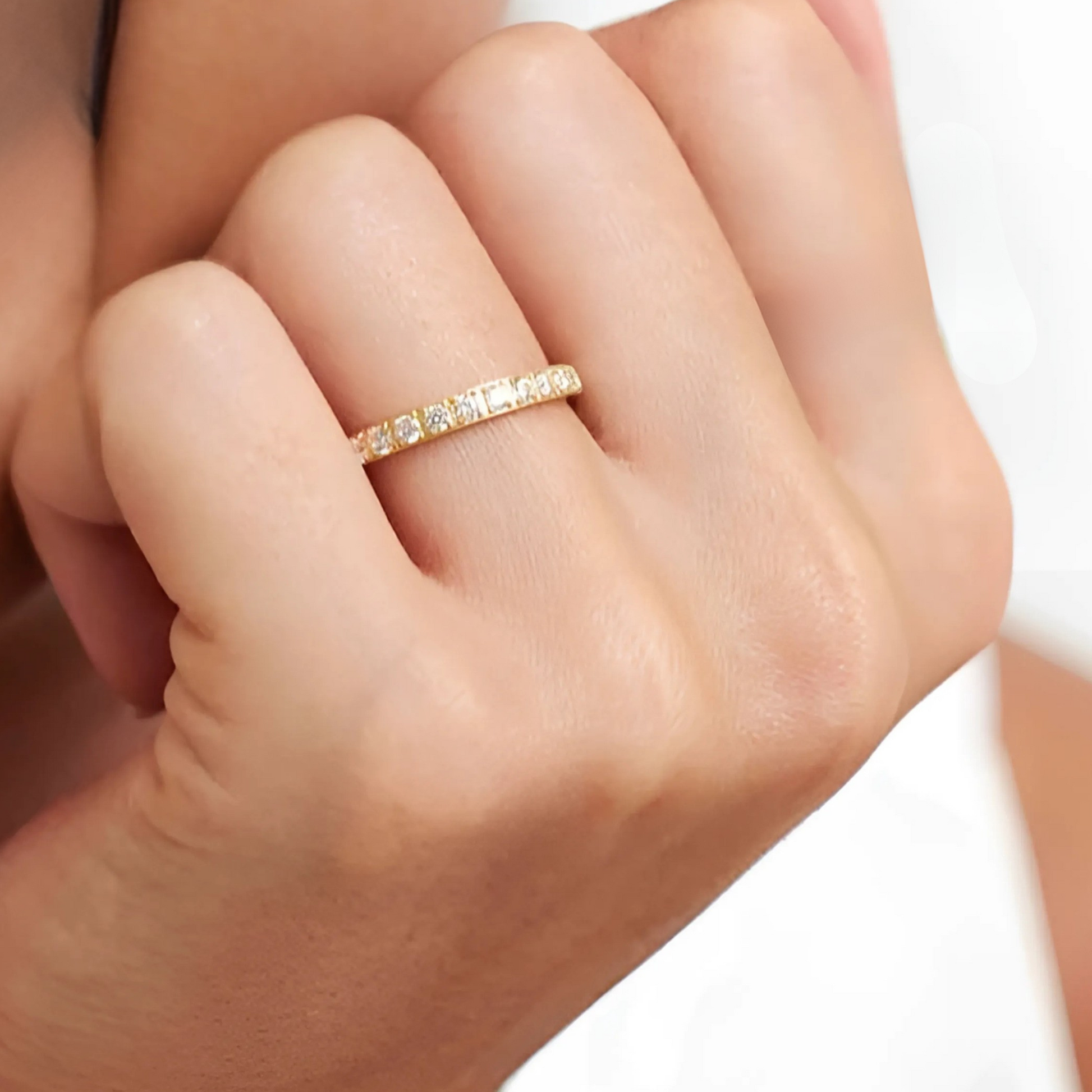 Anillo Clara
