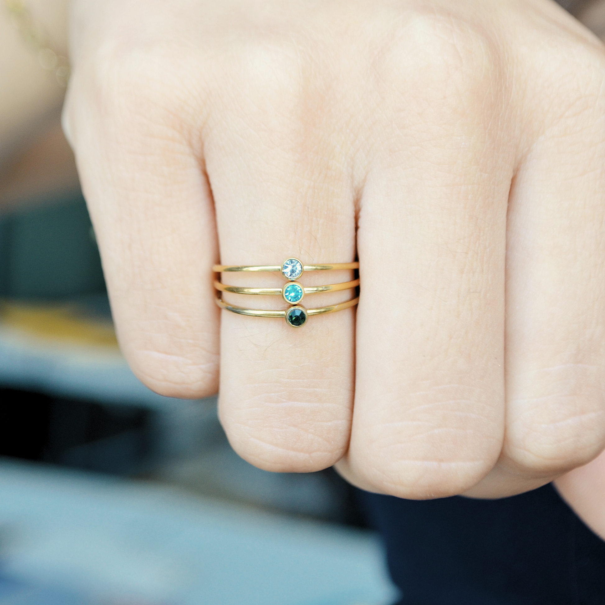 Anillo con piedra natal de Lexi