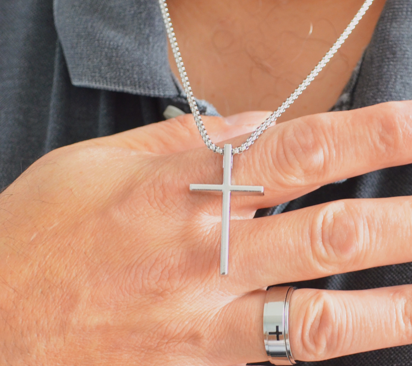 Matt: Cross Silver Chain Stainless Steel