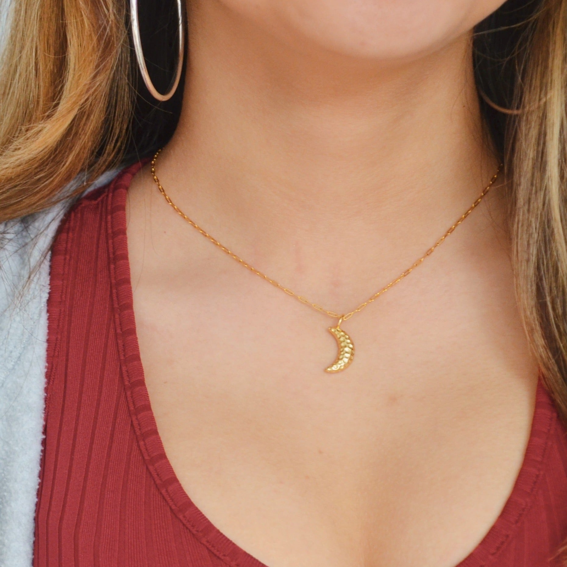 Collar de lirios