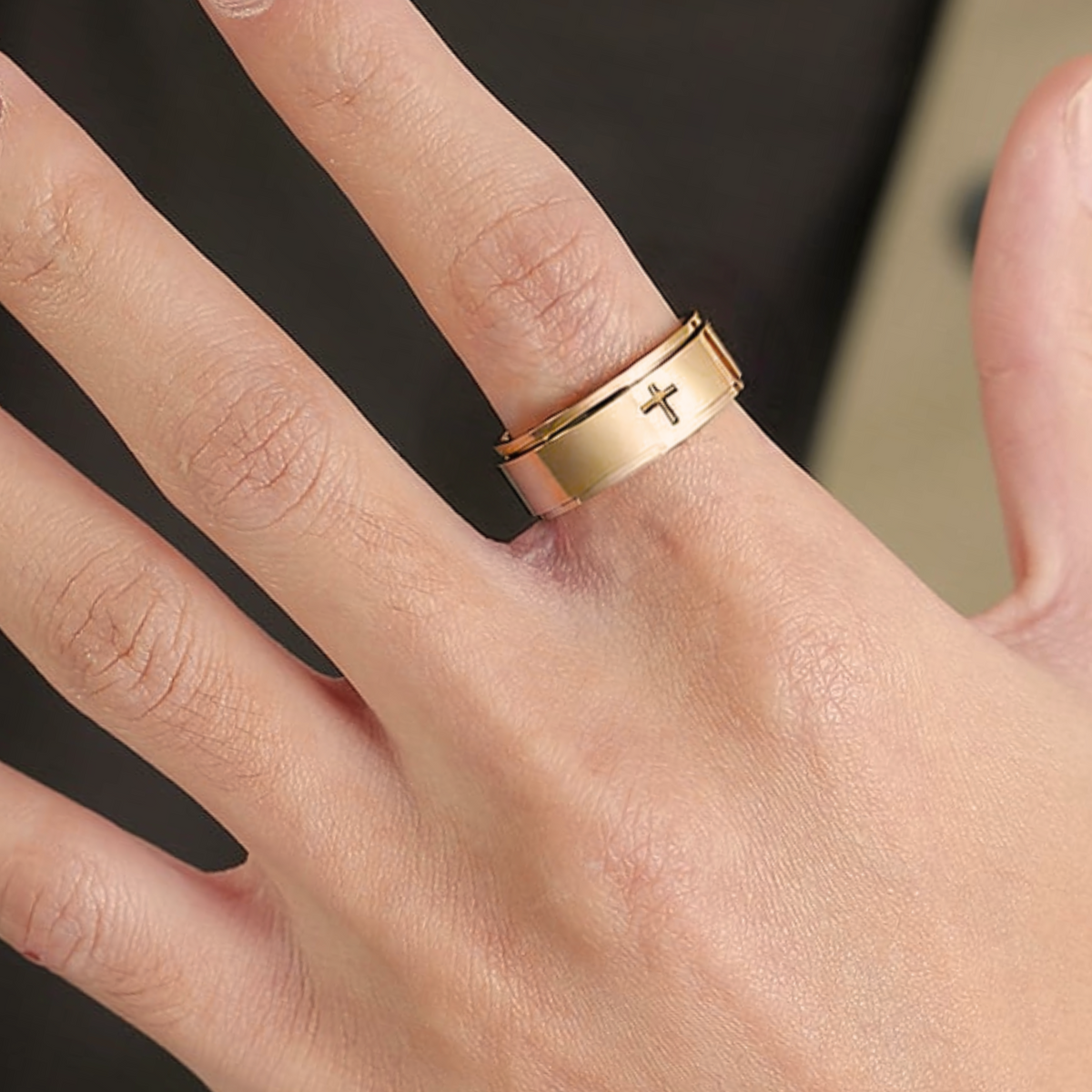 Noah Ring – azzaik.com