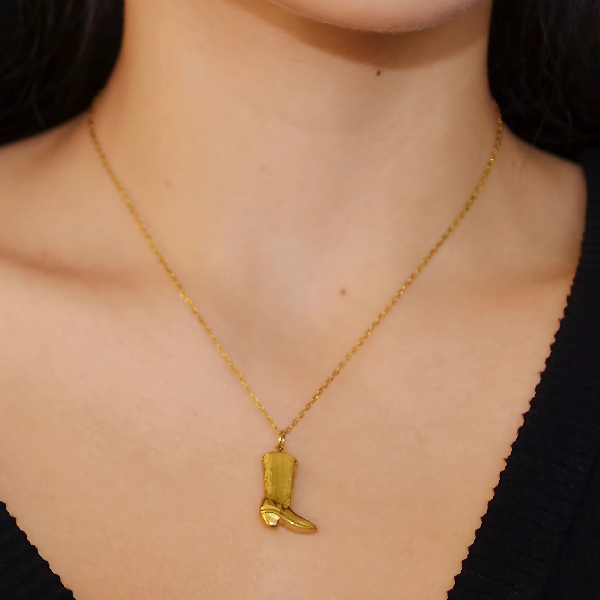 Regina Necklace