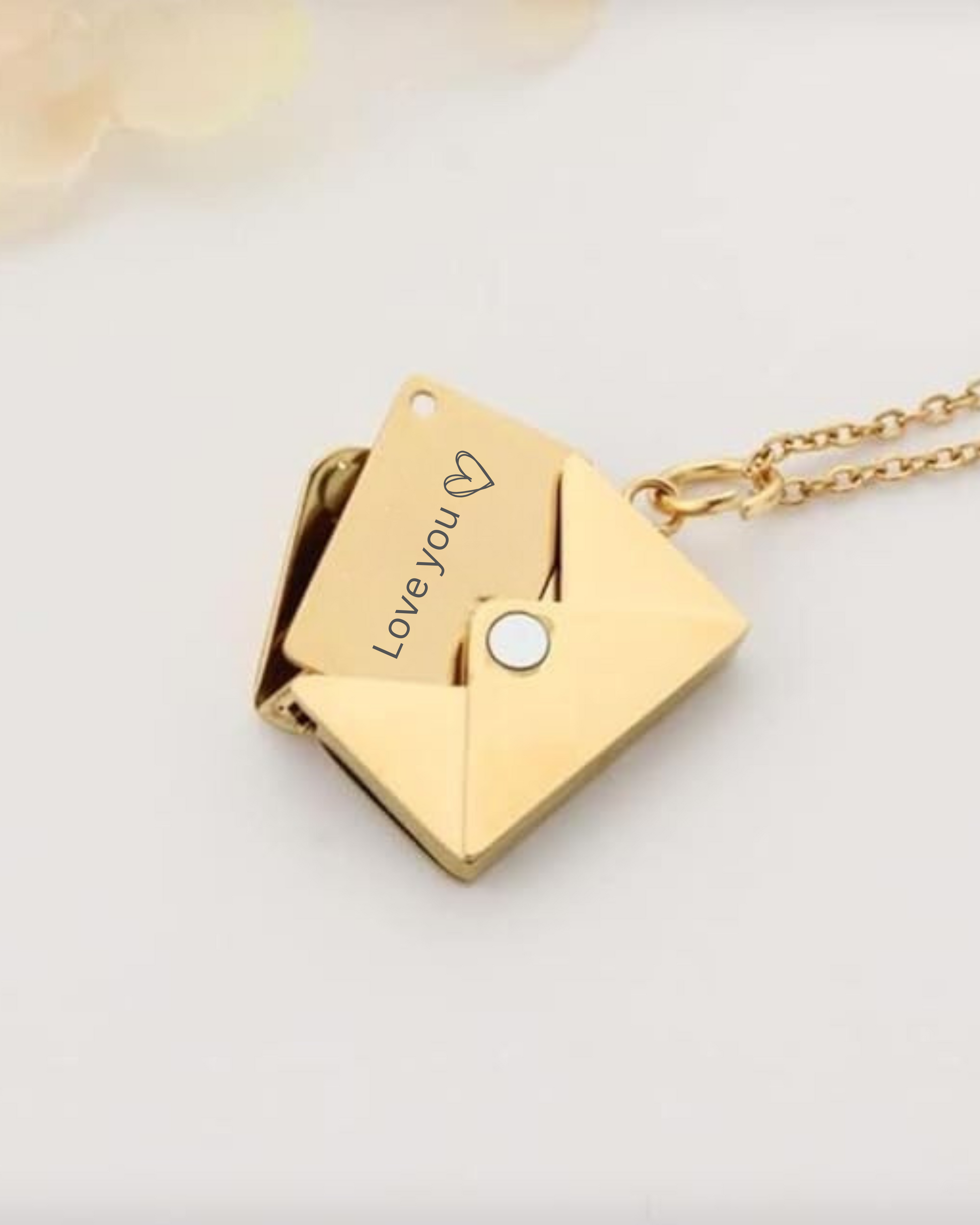 Taylan Envelope Necklace