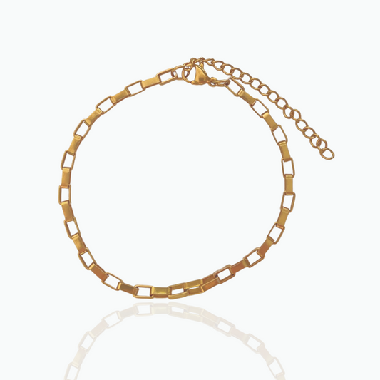 Veronica: Link Up Bracelet 18k Gold Plated Stainless Steel