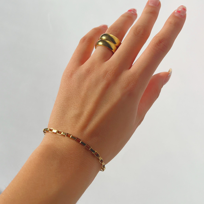 Veronica: Link Up Bracelet 18k Gold Plated Stainless Steel