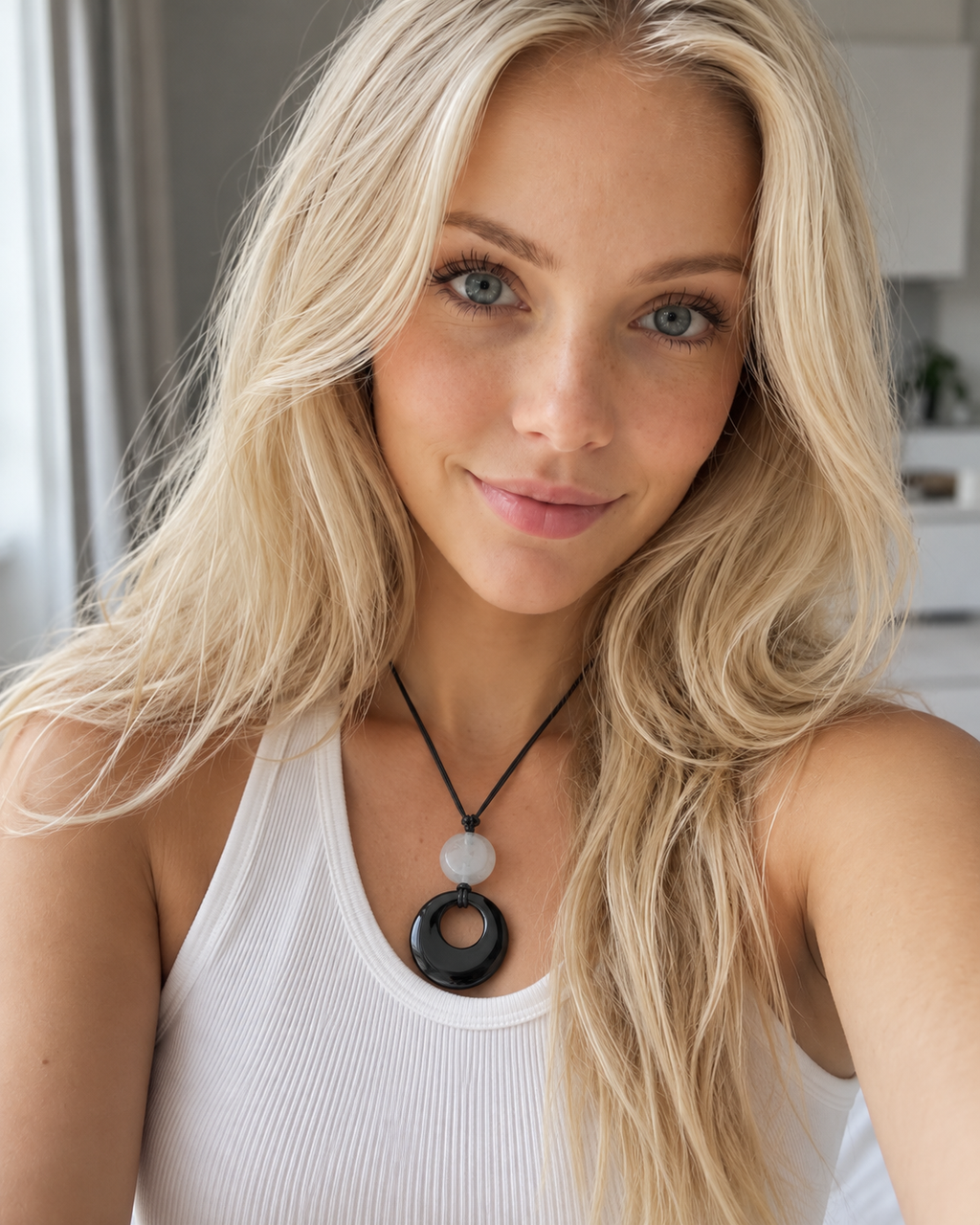 Vintage Style Long Pendant Necklace Natural Stone Sandalwood Gourd Circular Ring